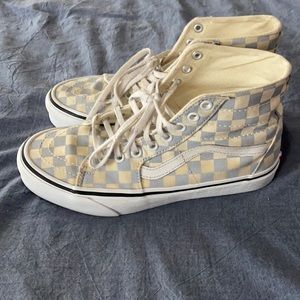 Women’s Van Off The Wall Sneakers size 8